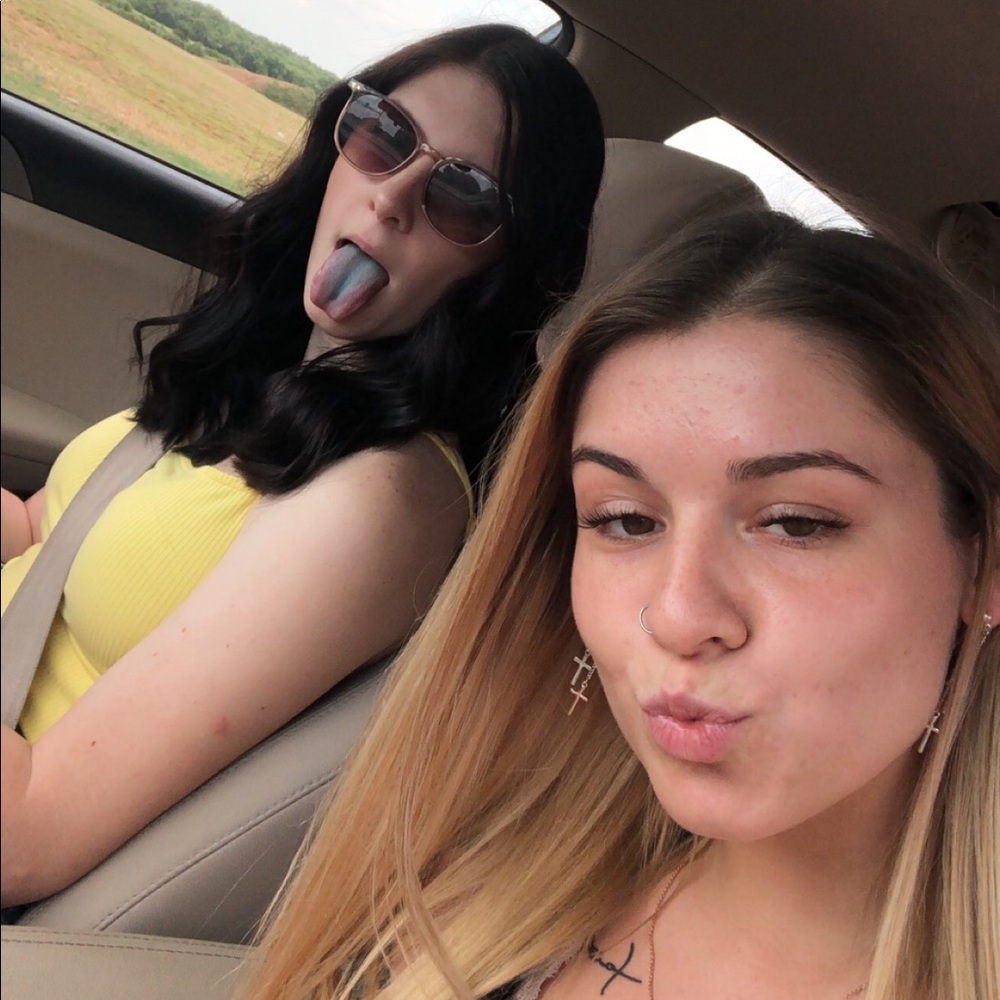 Meet your Posher, Kaitlyn